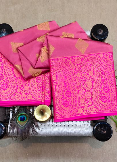 Pink Latest Maharashtrian Look Saree