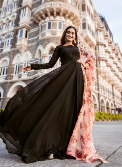 Dupatta cape outlet dress