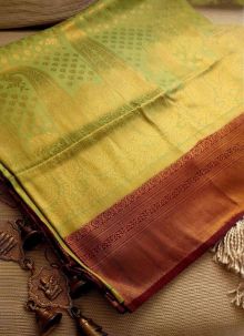 Amazing Fluorescent Green Soft Silk Kubera Pattu Saree