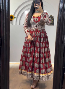 Festive Wear Maroon Kalamkari Gown With Jacket