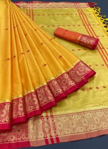 Trending Weaving Yellow Weaving Saree